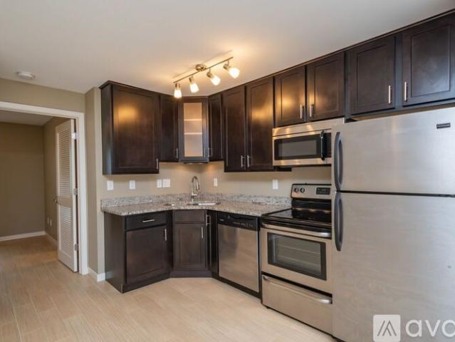 1 BR, 1 BA Apartment 205 1 2 6th St, Unit 5, Coralville, IA 52241