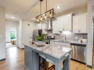 1 BR, 1 BA Apartment 205 Concord Exchange North Unit 333, South Saint Paul, MN 55075