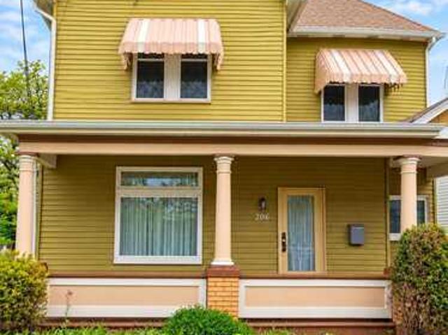 1 BR, 1 BA Apartment 206 Lookout Avenue, Unit 3, Charleroi, PA 15022