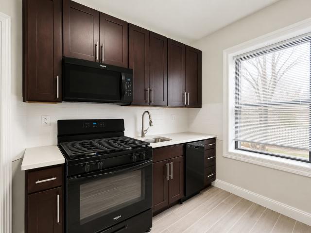 1 BR, 1 BA Apartment 206 Montgomery Street Unit 07, Bloomfield, NJ 07003