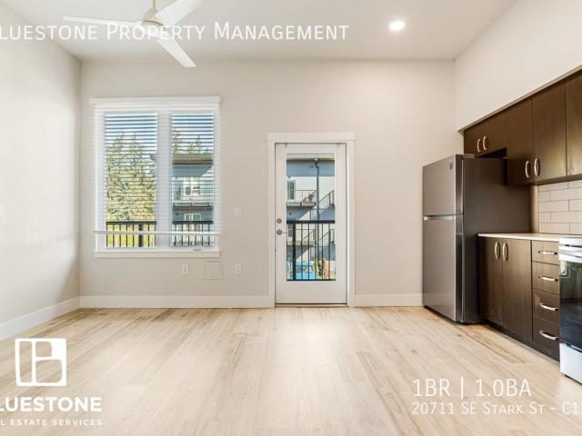 1 BR, 1 BA Apartment 20711 SE Stark St, Gresham, OR 97030