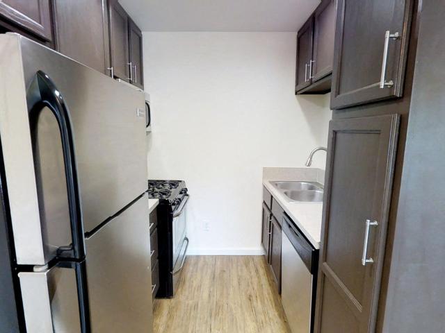 1 BR, 1 BA Apartment 20830 Vintage Street Unit 07, Chatsworth, CA 91311