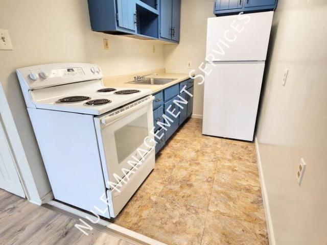 1 BR, 1 BA Apartment 209 5th St, Trafford, PA 15085