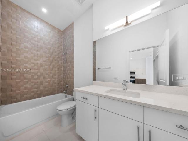 1 BR, 1 BA Apartment 20 Northeast 19th Avenue, Pompano Beach, FL 33060
