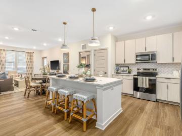 1 BR, 1 BA Apartment 20 Graf Dairy Drive Unit 8214, Mobile, AL 36606