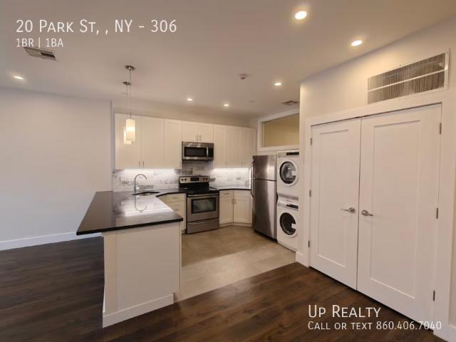 1 BR, 1 BA Apartment 20 Park St,, NY, Albany, NY 12207