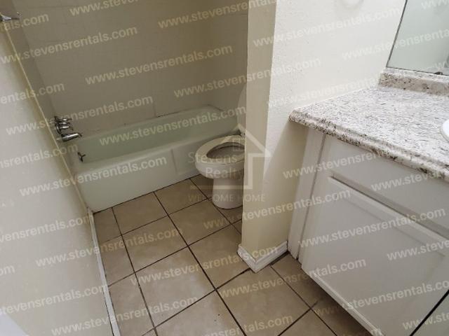 1 BR, 1 BA Apartment 2110 NW Lindy Ave, Lawton, OK 73505