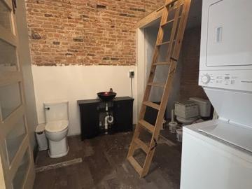 1 BR, 1 BA Apartment 2117 1 2 Main Street, Unit 5, Emmetsburg, IA 50536