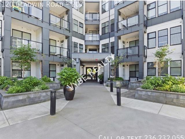 1 BR, 1 BA Apartment 2120 Gladwin Road, Abbotsford, BC V2S 0L7