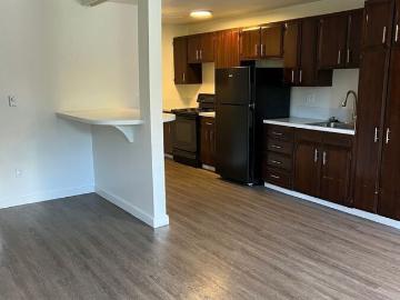 1 BR, 1 BA Apartment 2121 E Jefferson St, Seattle, WA 98122