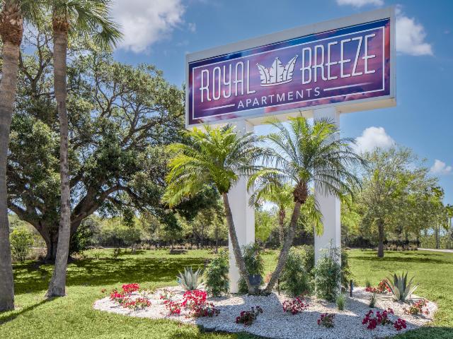 1 BR, 1 BA Apartment 21227 U.S. 19 Unit 101 B, Clearwater, FL 33759