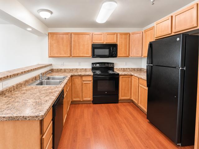 1 BR, 1 BA Apartment 2125 MCCOMB RD, STOUGHTON, WI 53589