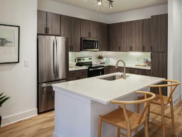 1 BR, 1 BA Apartment 2125 Yale Street Unit 513, Houston, TX 77008
