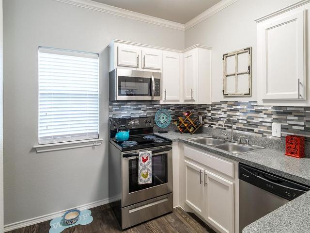 1 BR, 1 BA Apartment 2129 Holly Oaks Ln Unit 286, Weatherford, TX 76085