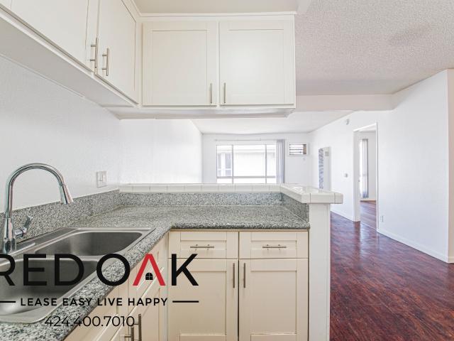 1 BR, 1 BA Apartment 21315 Roscoe Boulevard, Los Angeles, CA 91304