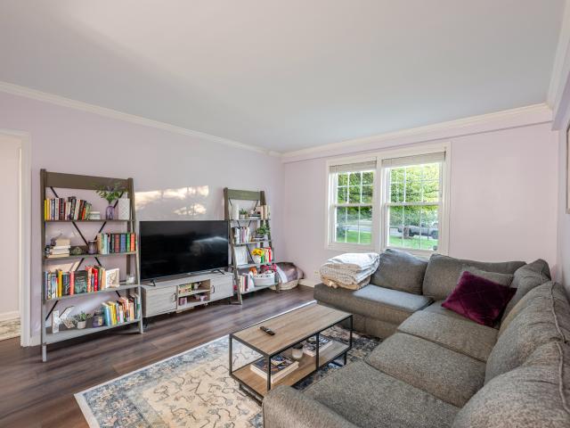 1 BR, 1 BA Apartment 214 N George Mason Dr, Arlington, VA 22203