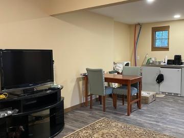 1 BR, 1 BA Apartment 21 Center Street Cottage 2, Phoenicia, NY 12464