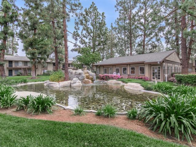 1 BR, 1 BA Apartment 2200 East Ball Road Unit 32, Anaheim, CA 92806