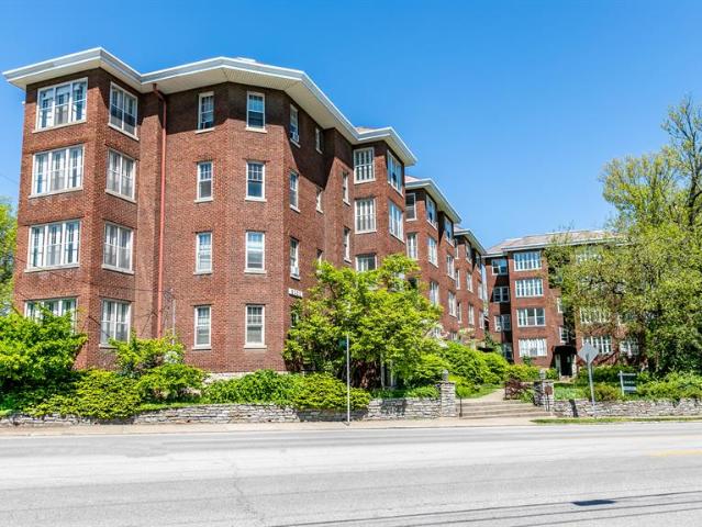 1 BR, 1 BA Apartment 2200 Madison Road Unit 30, Cincinnati, OH 45208