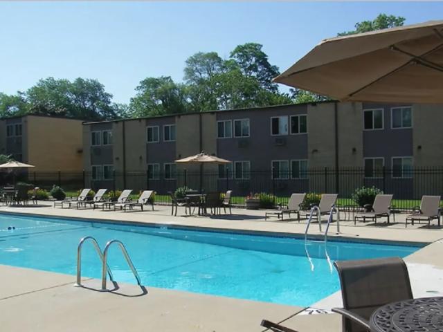 1 BR, 1 BA Apartment 2205 Woodview Court Unit 223514, Madison, WI 53713