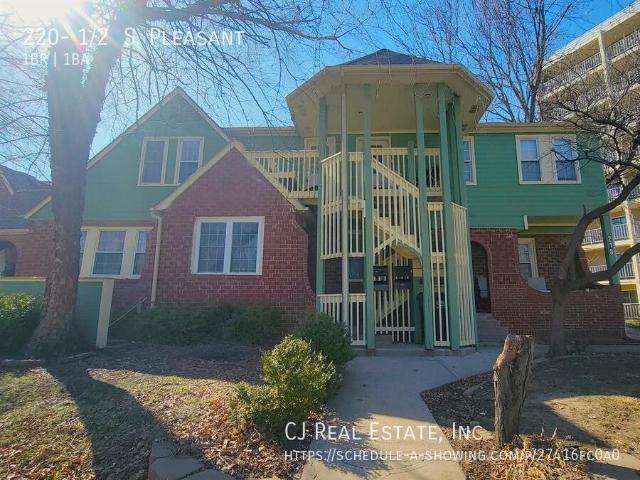 1 BR, 1 BA Apartment 220 1/2 S. Pleasant, Independence, MO 64050