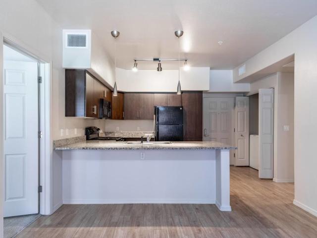 1 BR, 1 BA Apartment 2217 N Power Rd Unit 1014, Mesa, AZ 85215