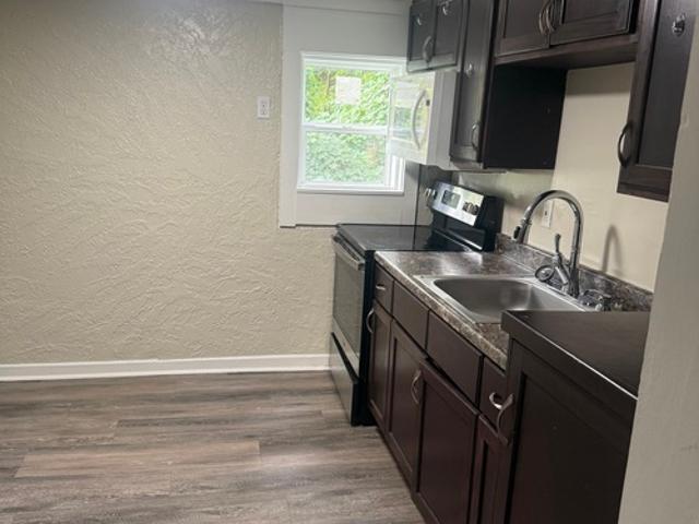 1 BR, 1 BA Apartment 221 Richey St, Unit R, Anderson, SC 29625
