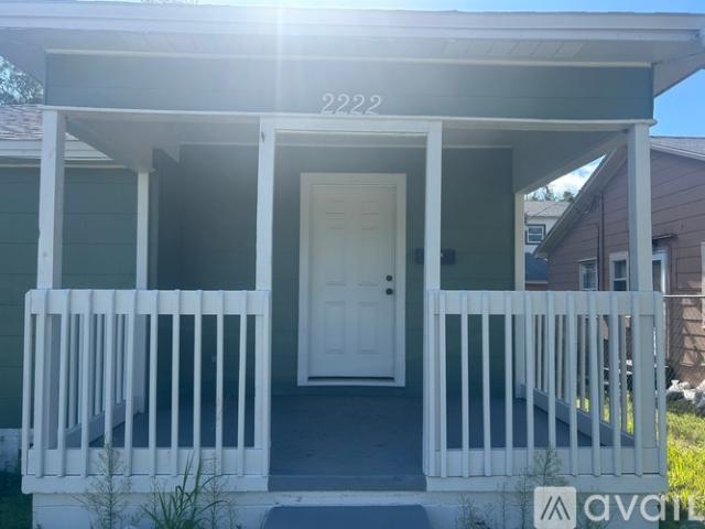 1 BR, 1 BA Apartment 2222 7th Street South, St. Petersburg, FL 33705