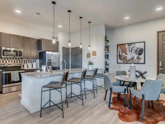 1 BR, 1 BA Apartment 2223 Hawes Avenue Unit 127, Dallas, TX 75235