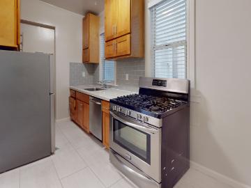 1 BR, 1 BA Apartment 2242 Polk St, San Francisco, CA 94109