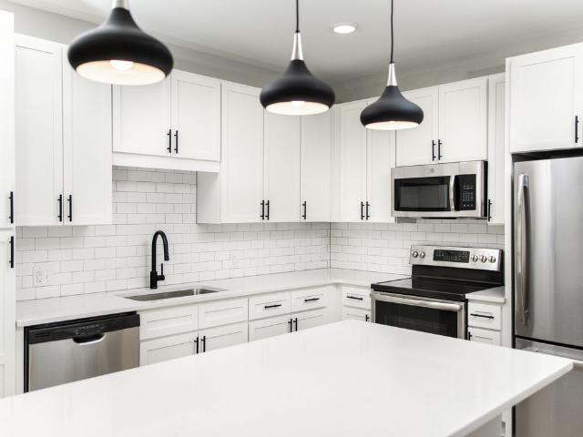 1 BR, 1 BA Apartment 2250 Hawkins Street Unit 427, Charlotte, NC 28203