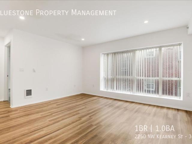 1 BR, 1 BA Apartment 2250 NW Kearney St, Portland, OR 97210