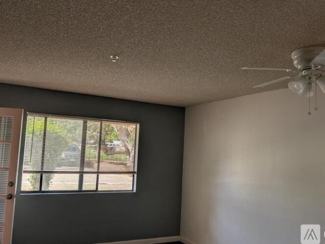 1 BR, 1 BA Apartment 22816 Market St, Unit 227, Santa Clarita, CA 91321