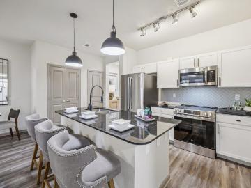 1 BR, 1 BA Apartment 2311 W Grapevine Mills Cir Unit 02404, Grapevine, TX 76051