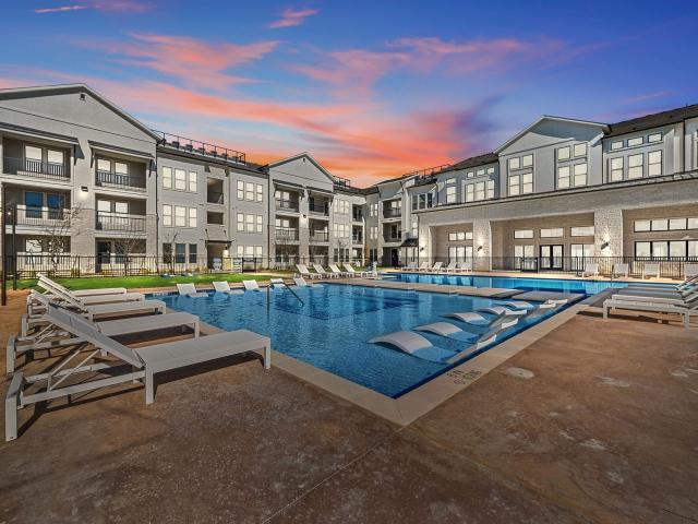 1 BR, 1 BA Apartment 231 Windsor Boulevard Unit 1211, San Marcos, TX 78666