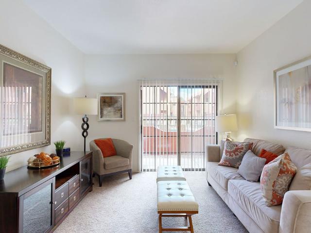 1 BR, 1 BA Apartment 2323 West Dunlap Avenue Unit 180, Phoenix, AZ 85021