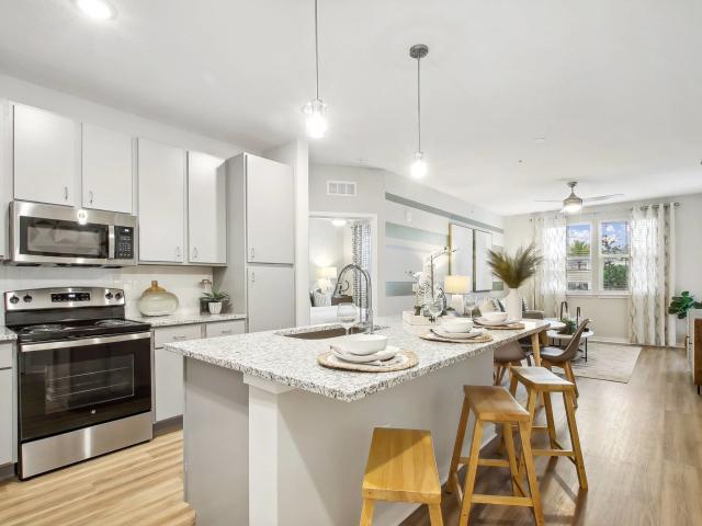 1 BR, 1 BA Apartment 2331 Commerce Park Drive Northeast Unit 2402, Palm Bay, FL 32905