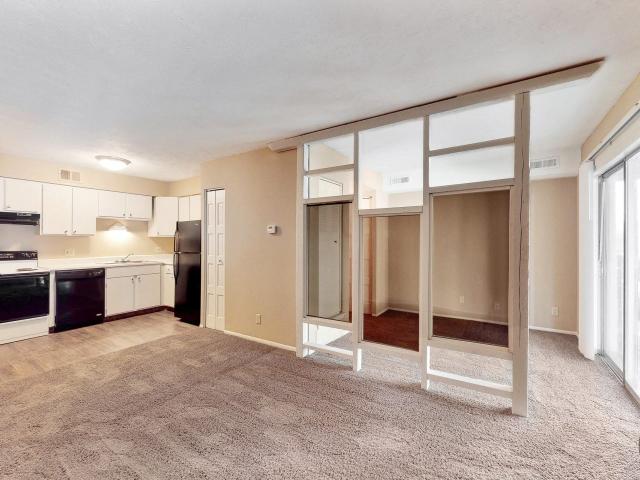 1 BR, 1 BA Apartment 2344 North 92nd Avenue Unit 9265 021, Omaha, NE 68134
