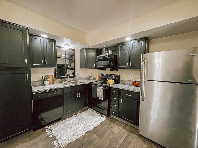 1 BR, 1 BA Apartment 2351 Valleywood Dr SE Unit O 02, Grand Rapids, MI 49546