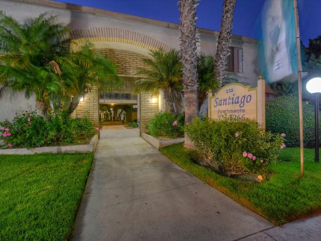 1 BR, 1 BA Apartment 235 W Lincoln Ave Unit 066, Orange, CA 92865