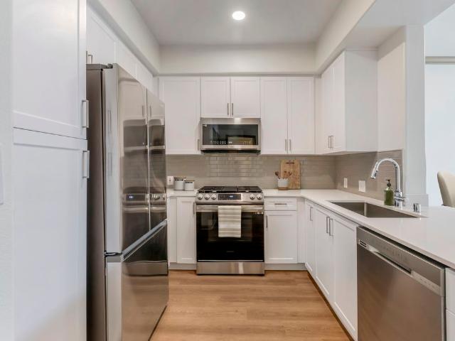 1 BR, 1 BA Apartment 235 North Conejo School Road Unit 015 106, Thousand Oaks, CA 91362