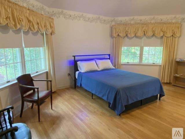 1 BR, 1 BA Apartment 2 Ascot Lane, Old Lyme, CT 06371