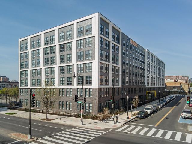 1 BR, 1 BA Apartment 2 L Street Northwest Unit 717, Washington, DC 20001
