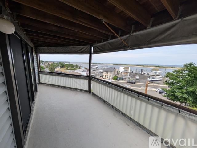 1 BR, 1 BA Apartment 2 Navesink Avenue, Unit C 2, Highlands, NJ 07732