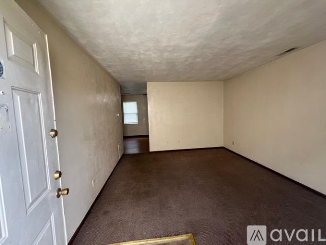 1 BR, 1 BA Apartment 343 N Glenwood Ave, Unit B, Springfield, IL 62702