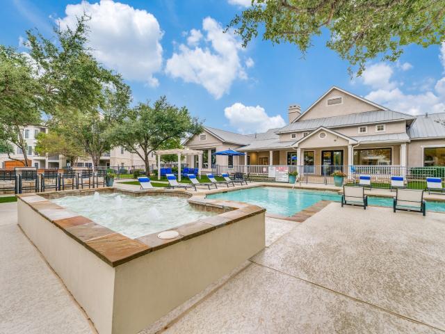 1 BR, 1 BA Apartment 3400 Shoreline Drive Unit 735, Austin, TX 78728