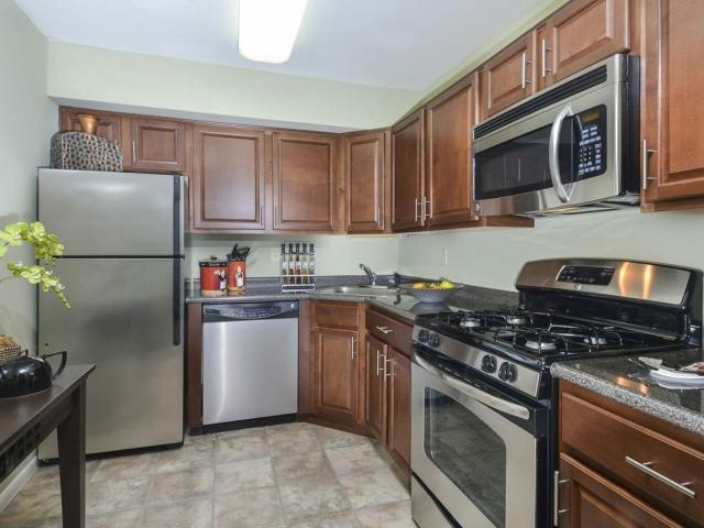 1 BR, 1 BA Apartment 3401 Montgomery Drive Unit 3703, Mays Landing, NJ 08330