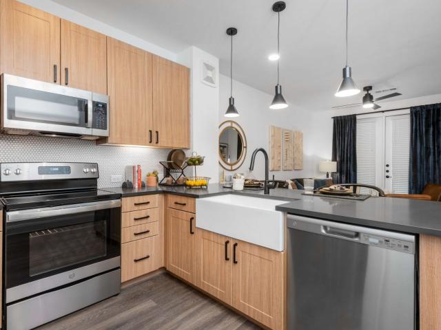 1 BR, 1 BA Apartment 3403 Harmon Avenue Unit 517, Austin, TX 78705
