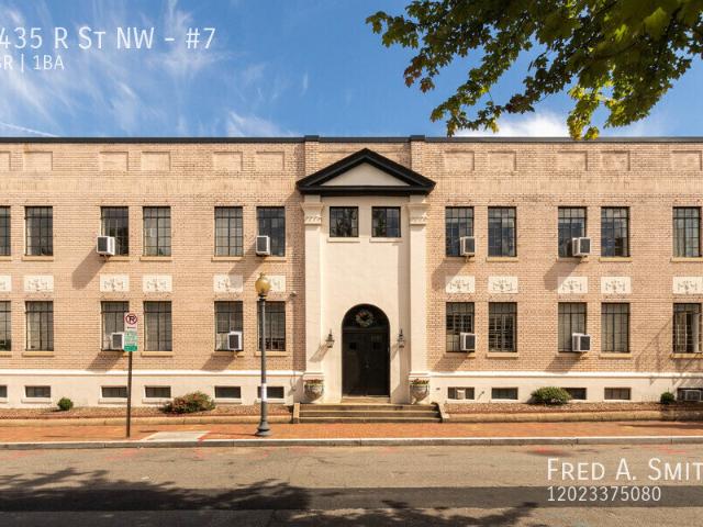 1 BR, 1 BA Apartment 3435 R St NW, Washington, DC 20007