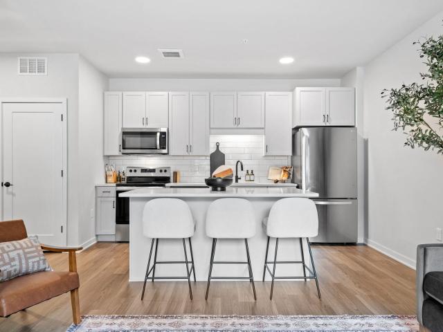 1 BR, 1 BA Apartment 3440 Beltline Blvd Unit 354, Minneapolis, MN 55416